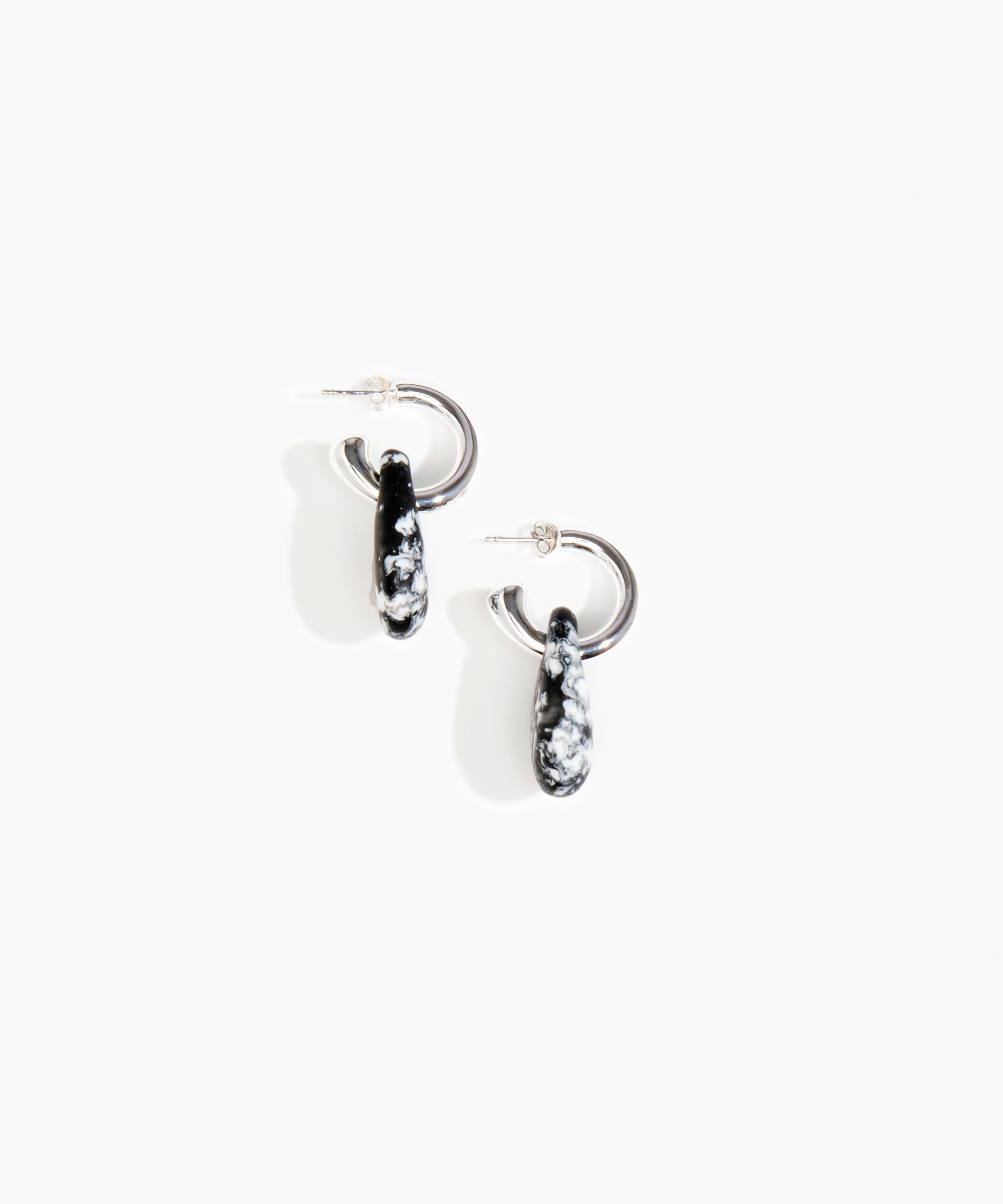 Dinosaur Designs Small Rock Hoop Earrings Earrings in Black Marble Colour resin with Silver-Plated Brass Hoop Material