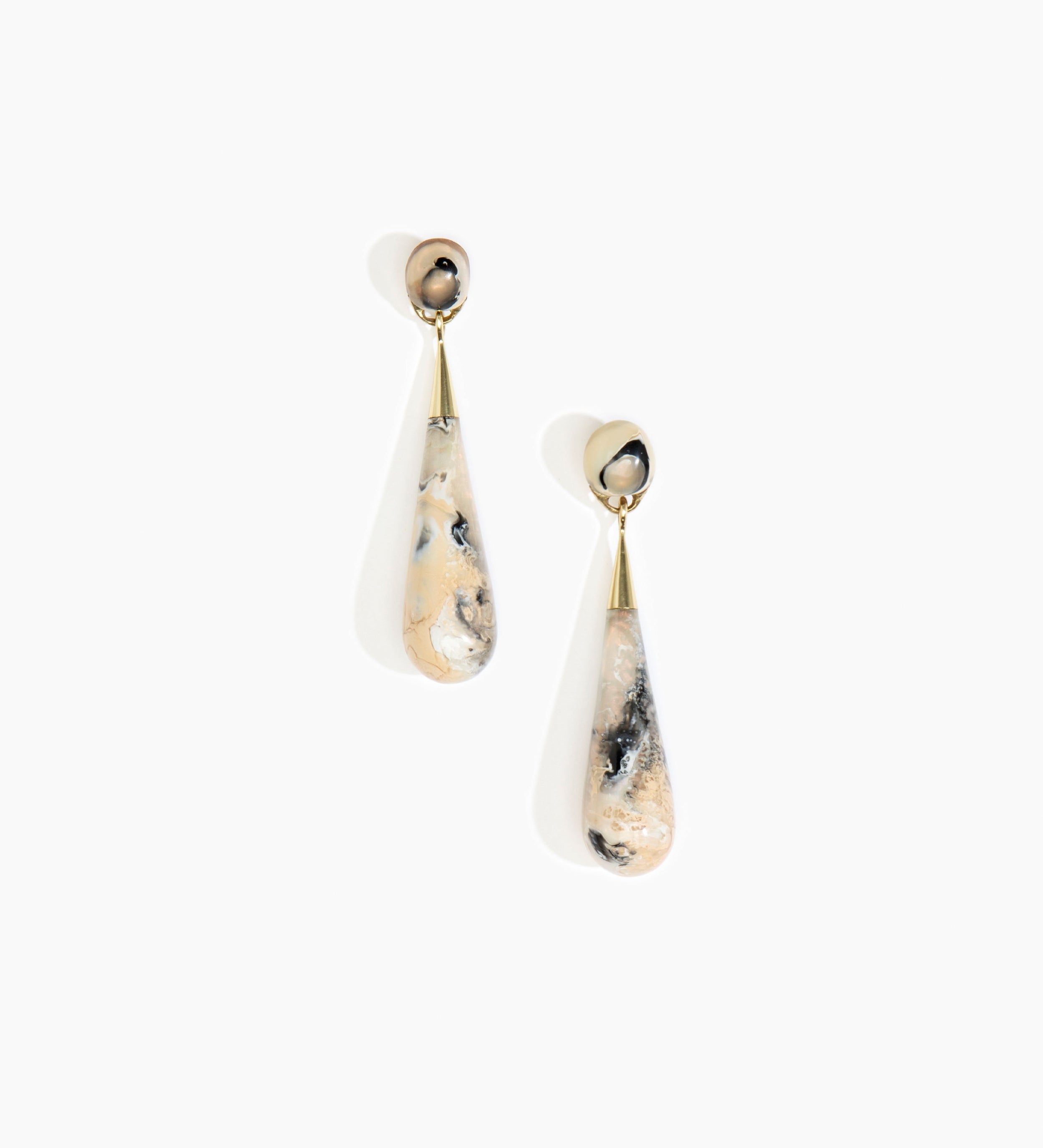 Dinosaur Designs Large Dew Drop Earrings Earrings in Sandy Pearl Colour resin with Studs Backing