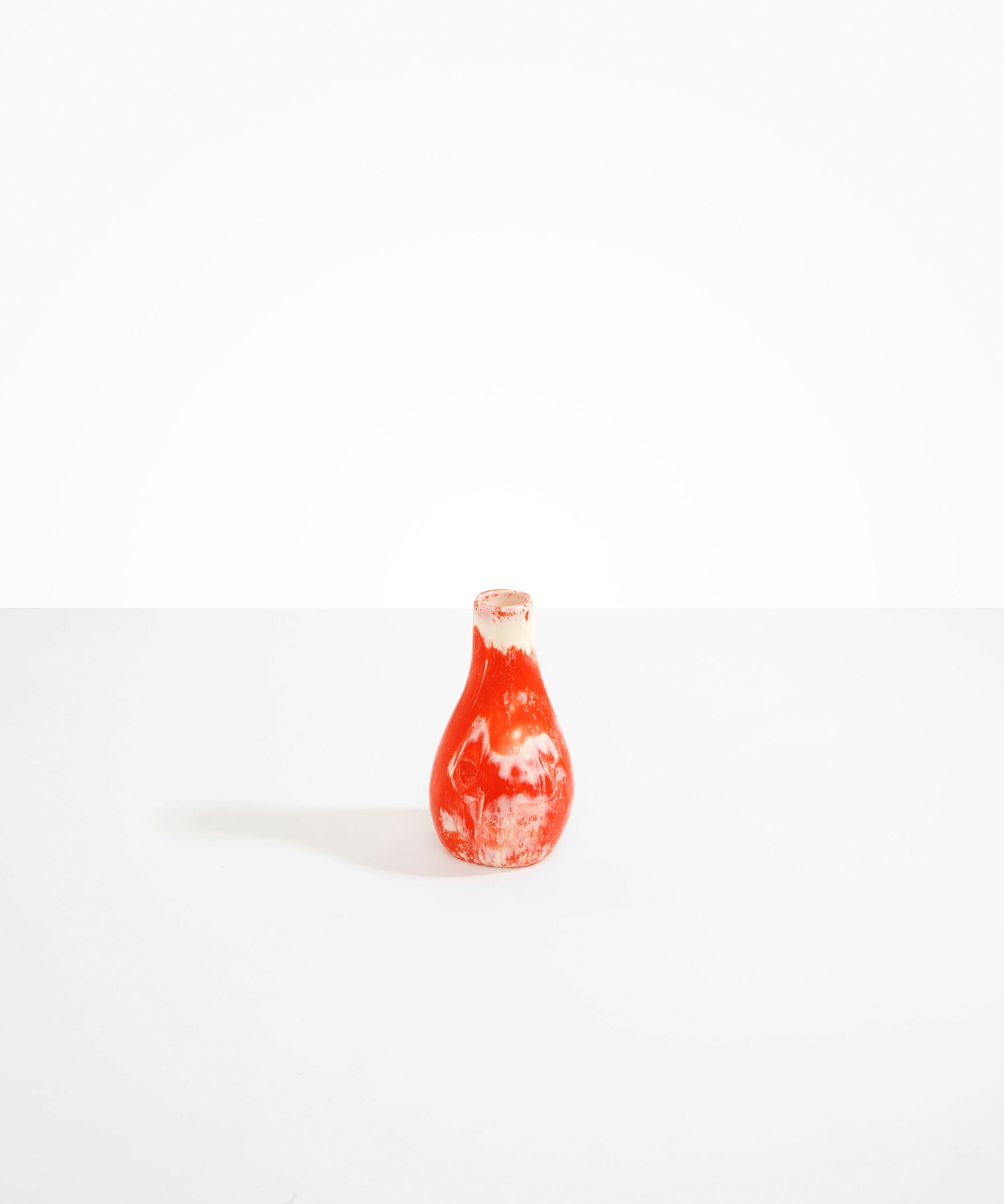 Dinosaur Designs Medium Liquid Vase Vases in Strawberry Colour resin