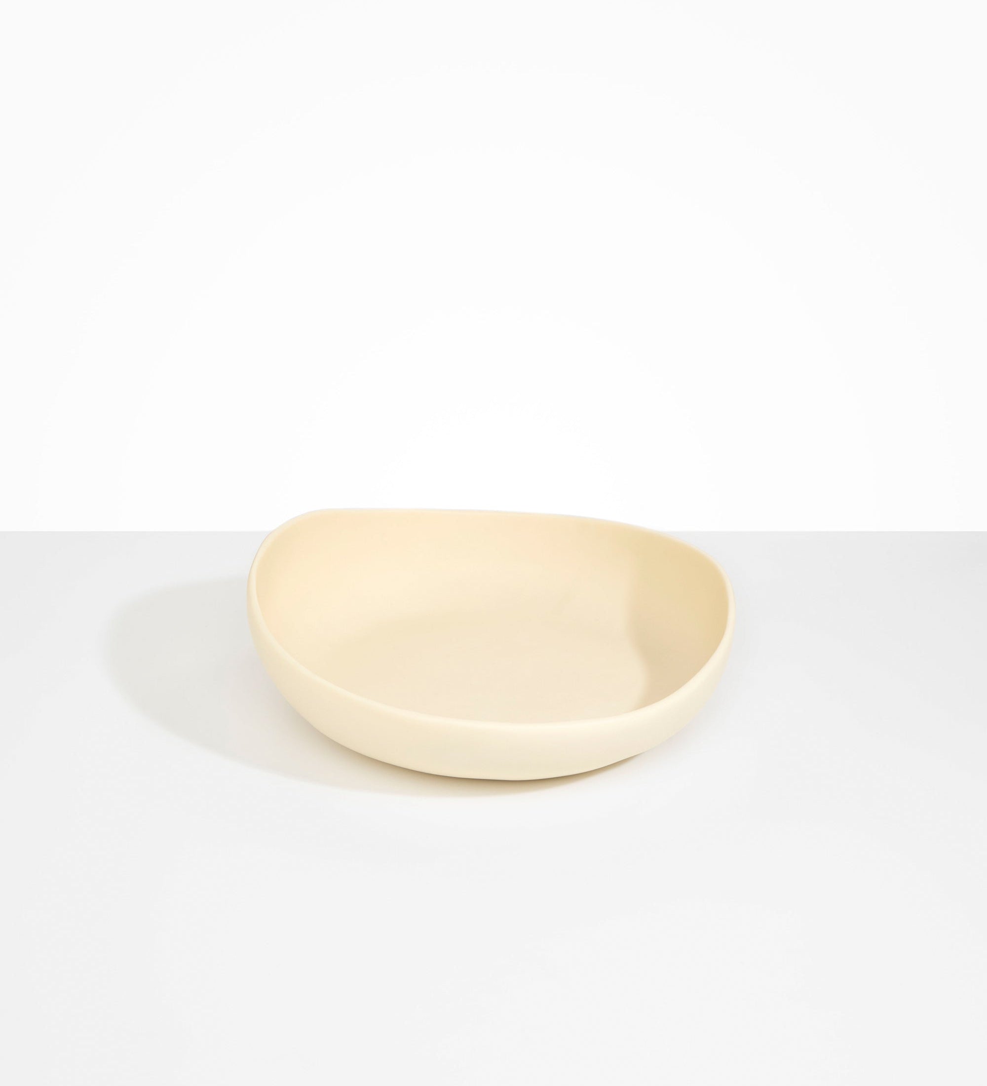 Dinosaur Designs Medium Flow Bowl Bowls in Cream Colour resin