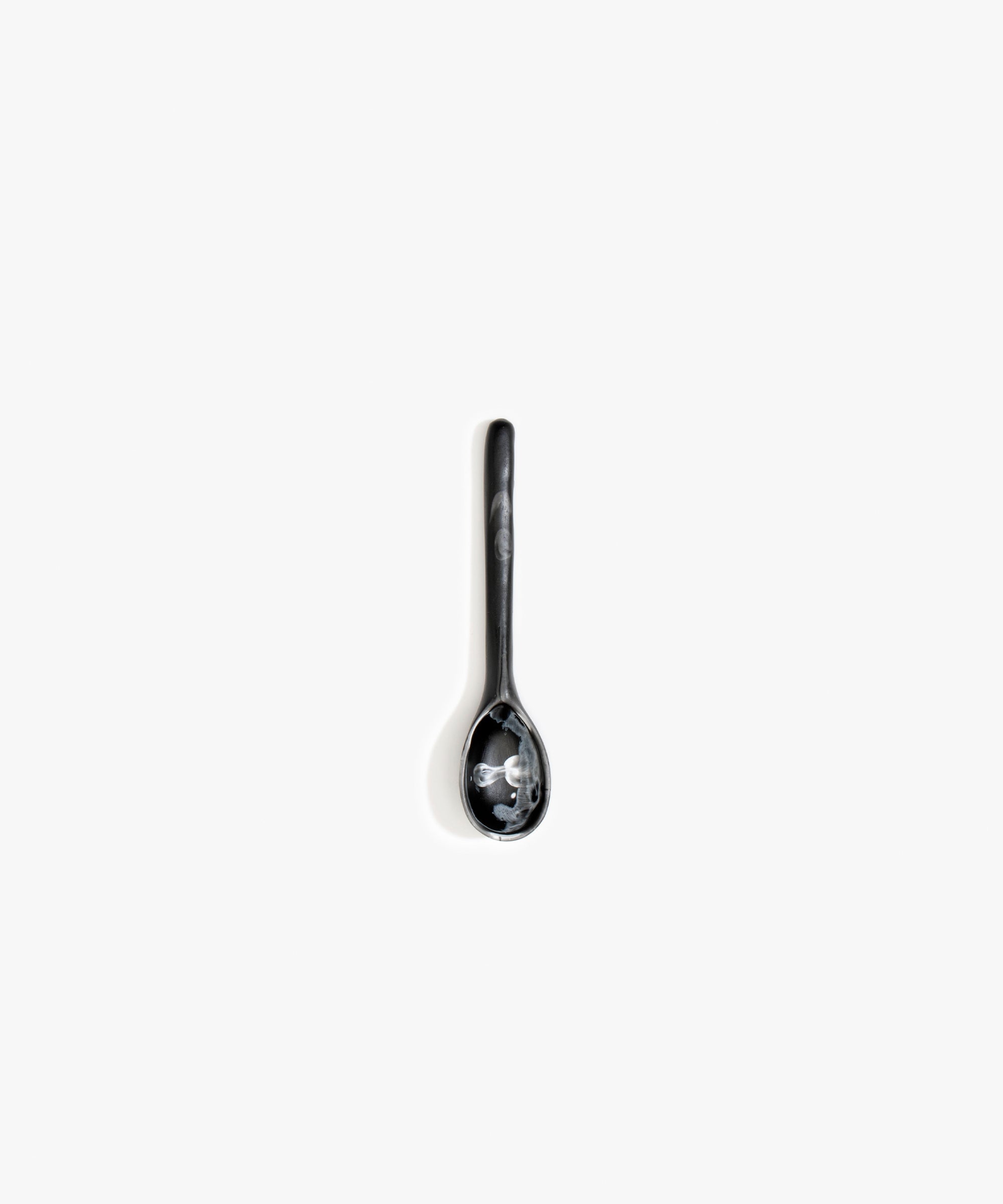 Dinosaur Designs Stone Spoon Tableware in Black Marble Colour resin